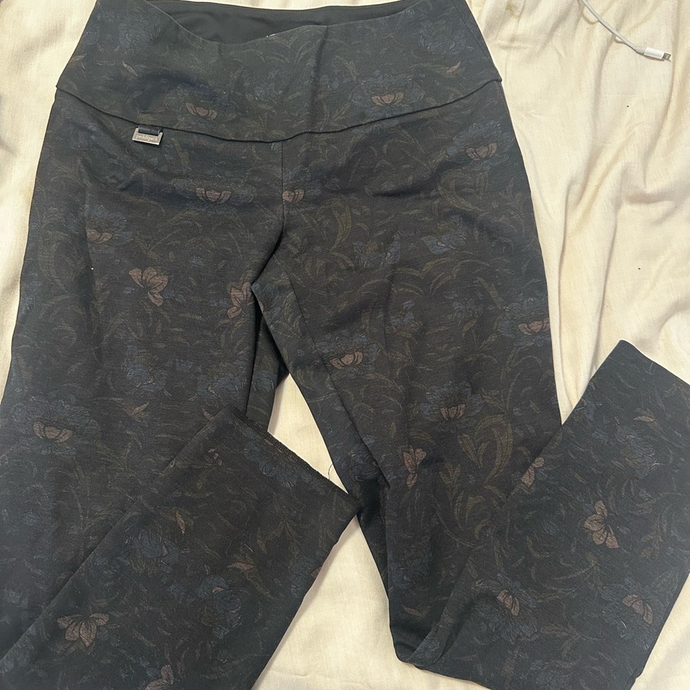 Peck & Peck floral pants